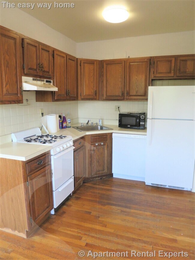 36 College Ave in Somerville, MA - Building Photo - Building Photo