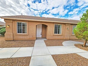 1110 Red Butte St in Pahrump, NV - Building Photo - Building Photo