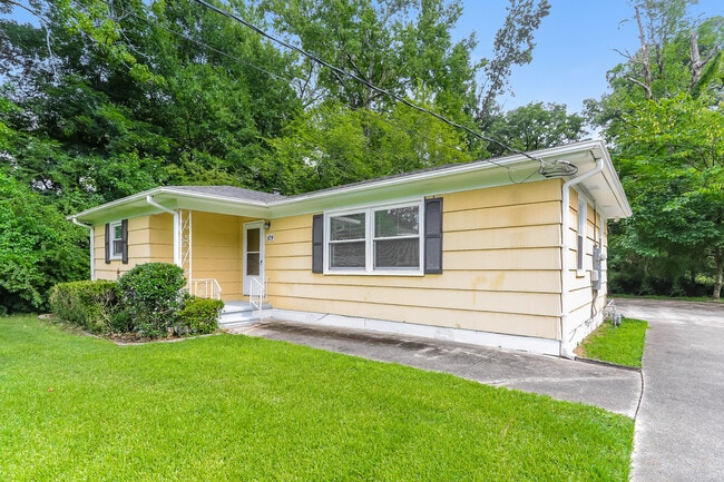 property at 109 Howle Ave