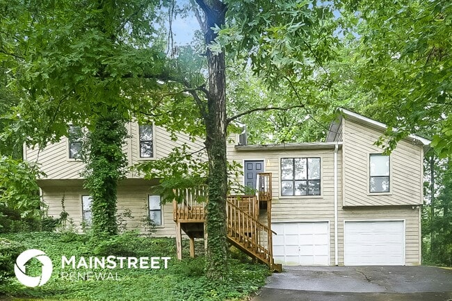 property at 4178 Taloza Ct NE