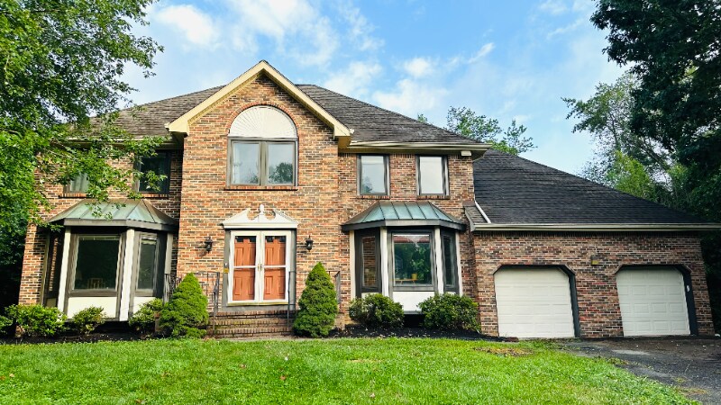 43 Benford Dr in West Windsor Township, NJ - Building Photo