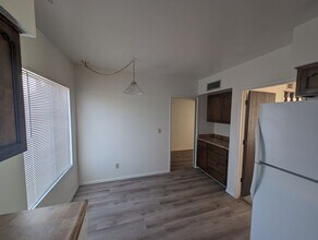 7610 E Helen St in Tucson, AZ - Building Photo - Building Photo