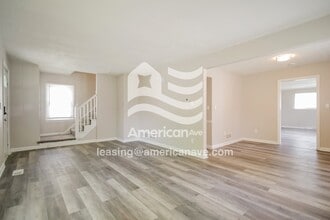 1055 Orlando Ave in Akron, OH - Building Photo - Building Photo