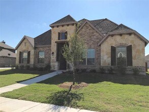 1109 Autumn Trl in Waxahachie, TX - Building Photo - Building Photo