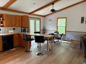 949 Greene Acres Rd S in Stanardsville, VA - Building Photo - Building Photo