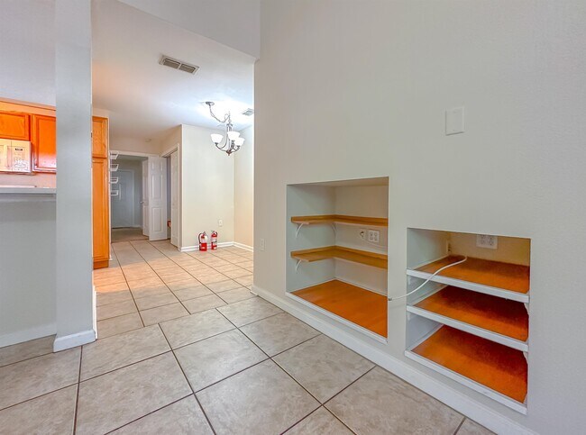 property at 2738 W Tharpe St