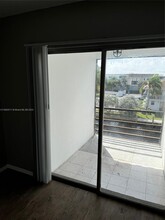 1400 NE 53rd Ct, Unit 31 in Fort Lauderdale, FL - Building Photo - Building Photo