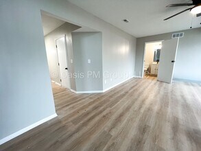 709 Academy Dr in Galloway, OH - Building Photo - Building Photo