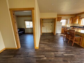 24 Moonlite Dr in Cody, WY - Building Photo - Building Photo