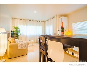 929 Michigan Ave in Miami Beach, FL - Building Photo - Building Photo