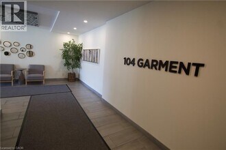 104 Garment St in Kitchener, ON - Building Photo - Building Photo