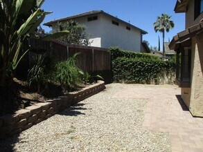 1381 Longfellow Rd in Vista, CA - Building Photo - Building Photo