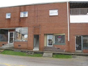 165 Black St in Barbourville, KY - Building Photo - Building Photo