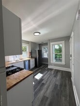 46 Manitou Ave in Poughkeepsie, NY - Building Photo - Building Photo