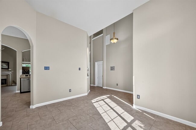 property at 19207 Pinewood Mist Ln