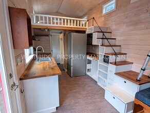 5326 N Montana Ave in Portland, OR - Building Photo - Building Photo