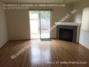 8959 N Exeter Ave in Portland, OR - Foto de edificio - Building Photo
