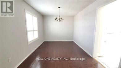 2885 Galleon Crescent in Mississauga, ON - Building Photo - Building Photo
