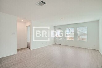 5307 Hornbeck Hts in Converse, TX - Building Photo - Building Photo
