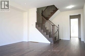 44 Mannar Dr in Markham, ON - Building Photo - Building Photo