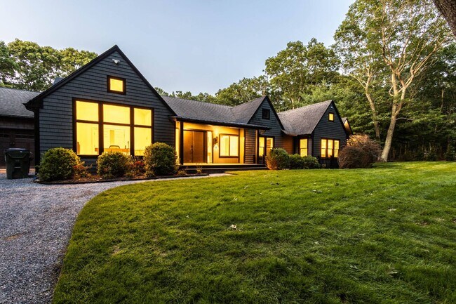 property at 500 Water Mill Towd Rd