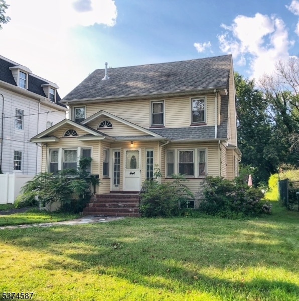 property at 231 E 3rd Ave