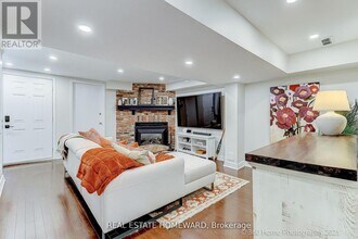 42 Rodeo Pathway in Toronto, ON - Building Photo - Building Photo