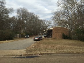 6795 Blocker St in Olive Branch, MS - Building Photo - Building Photo