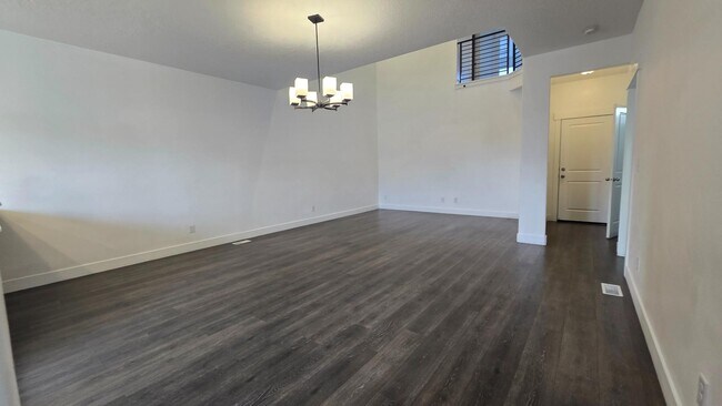 12977 S Oberon Ln in Herriman, UT - Building Photo - Building Photo