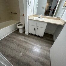 2929 W Floyd Ave, Unit 102 in Denver, CO - Building Photo - Building Photo
