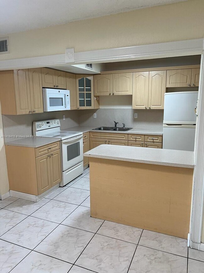 6831 SW 147th Ave-Unit -4G1 in Miami, FL - Building Photo - Building Photo