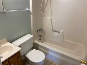 158 Deer Creek Dr in Lynchburg, VA - Building Photo - Building Photo