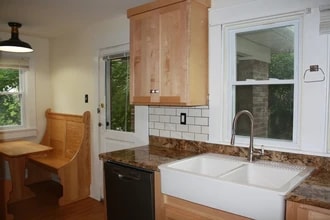 703 S Woodlawn Ave in Bloomington, IN - Building Photo - Building Photo