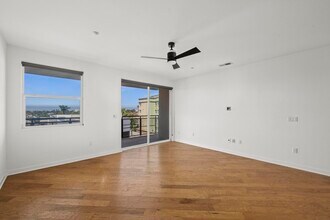 3650 5th Ave, Unit 404 in San Diego, CA - Foto de edificio - Building Photo