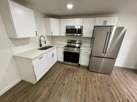 844 N Basalt in Tooele, UT - Building Photo