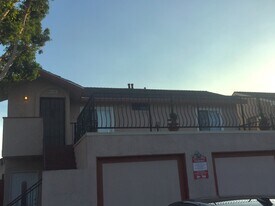 4440 154th St, Unit 1/4 in Lawndale, CA - Building Photo