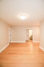 6430 N Richmond St in Chicago, IL - Building Photo - Building Photo