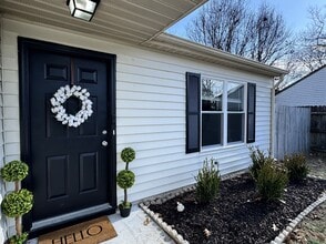 1412 Petrell Ct in Virginia Beach, VA - Building Photo - Building Photo