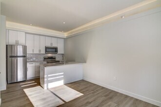 3265 Fairfax St in Eau Claire, WI - Building Photo - Building Photo