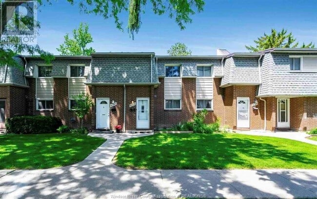 property at 6712 Rose-Ville Garden Dr