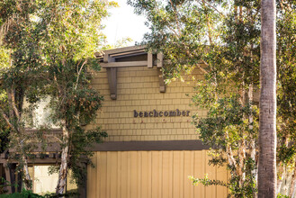 Elan Beachcomber La Jolla in La Jolla, CA - Building Photo - Building Photo