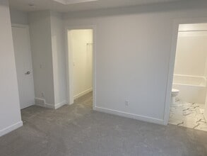 280 Chelsea Rd in Chestermere, AB - Building Photo - Building Photo