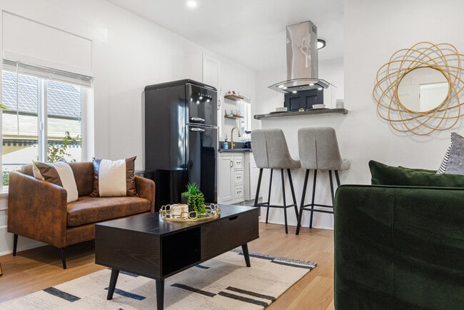 1055 21st St in San Diego, CA - Building Photo - Building Photo