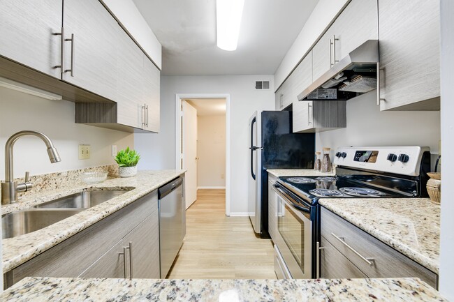 Westpark Townhomes photo'