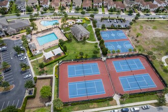 10132 Eagle Creek Center Blvd in Orlando, FL - Building Photo - Building Photo