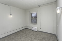 Ferndale Flats in Ferndale, MI - Building Photo - Interior Photo