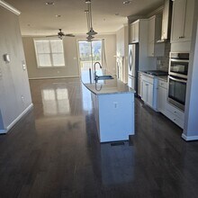 4380 Shamrock Dr in Monrovia, MD - Foto de edificio - Building Photo