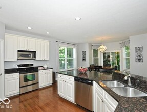 14080 Plantation Wood Ln in Carmel, IN - Building Photo - Building Photo