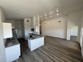 2709 W Onyx St in Roswell, NM - Building Photo - Building Photo