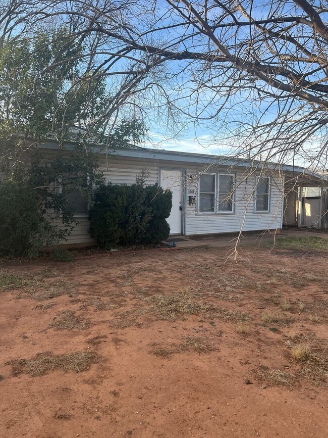 1362 S Bowie Dr in Abilene, TX - Building Photo - Building Photo